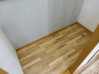 LIXIL リフォレL型手洗いカウンター付でスッキリ広々トイレに LIXIL リフォレL型手洗いカウンター付でスッキリ広々トイレに